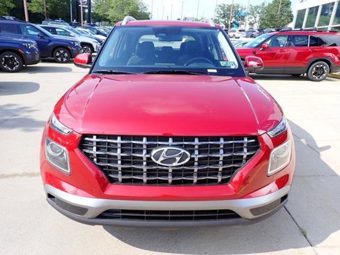 New 2025 Hyundai Venue SEL image 28