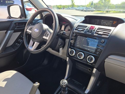Used 2017 Subaru Forester 2.5i Premium image 7