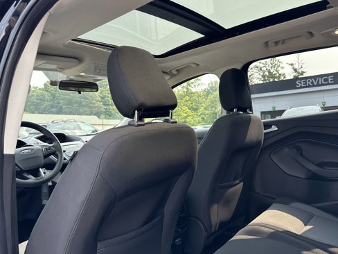 Used 2018 Ford Escape SE image 30