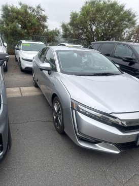 Used 2018 Honda Clarity Touring image 2