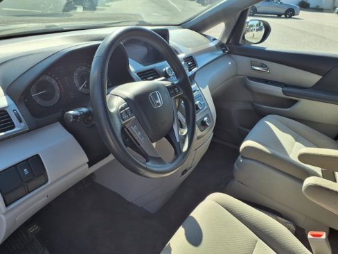 Used 2016 Honda Odyssey LX image 13