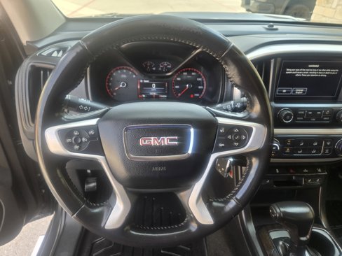 Used 2016 GMC Canyon SLT w/ Driver Alert Package image 12