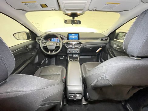 Used 2025 Ford Escape Active w/ Cold Weather Package image 21