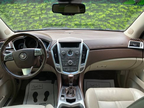 Used 2012 Cadillac SRX Luxury image 7