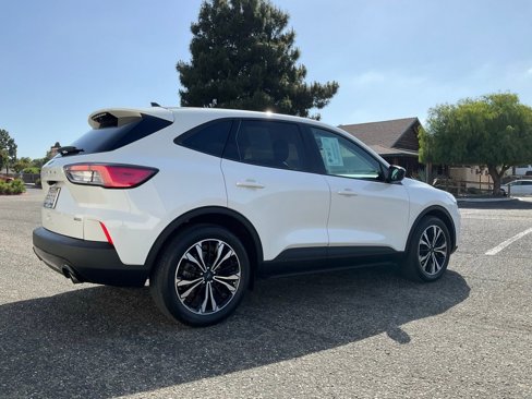 Certified 2022 Ford Escape SE w/ SE Sport Appearance Package image 82