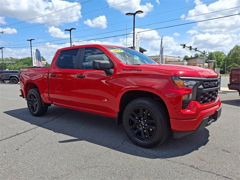Used 2023 Chevrolet Silverado 1500 Custom image 4
