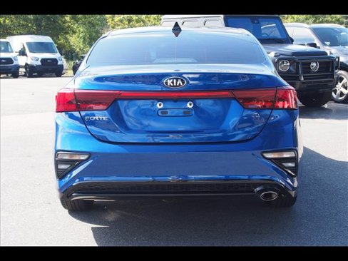 Used 2021 Kia Forte LXS image 4