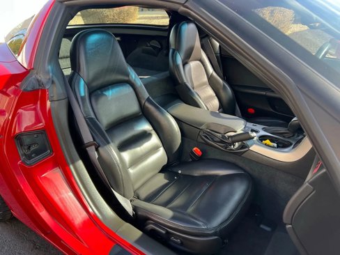Used 2005 Chevrolet Corvette Coupe w/ Preferred Equipment Group image 12
