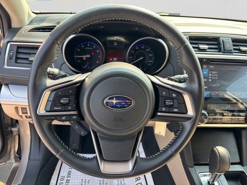 Used 2019 Subaru Outback 2.5i Premium image 25