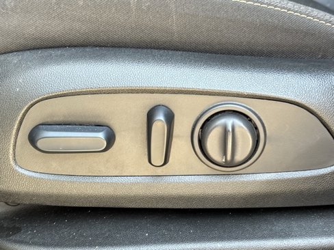 Certified 2024 Chevrolet Equinox LT image 12
