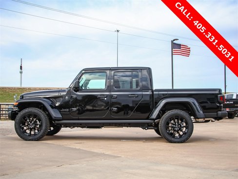 New 2025 Jeep Gladiator Sport image 7