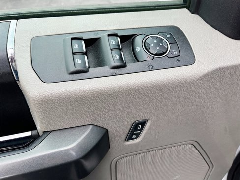 Used 2018 Ford F150 XLT w/ Equipment Group 301A Mid image 17
