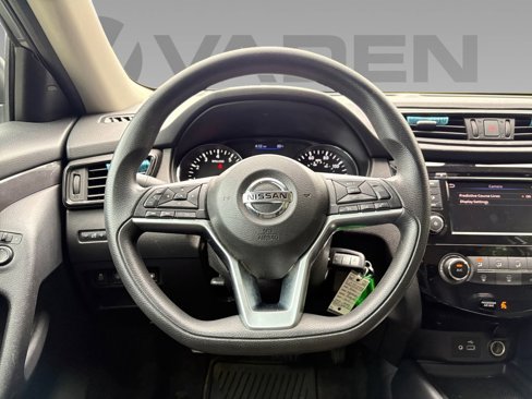 Used 2020 Nissan Rogue S image 7