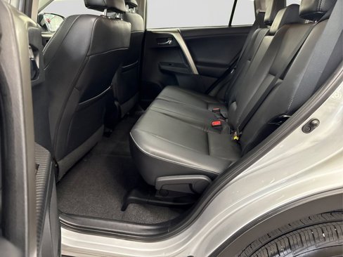 Used 2015 Toyota RAV4 Limited image 10