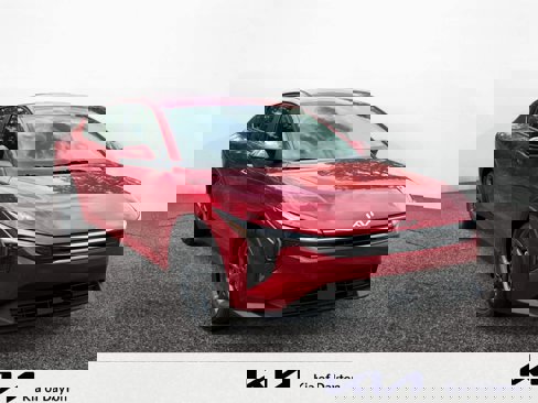 New 2025 Kia K4 LXS image 7