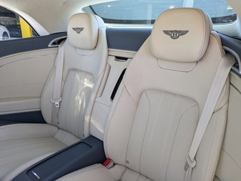 Certified 2020 Bentley Continental GT V8 image 19