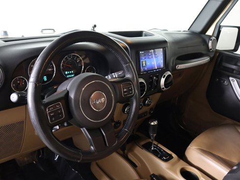 Used 2015 Jeep Wrangler Unlimited Sahara w/ Dual Top Group image 20