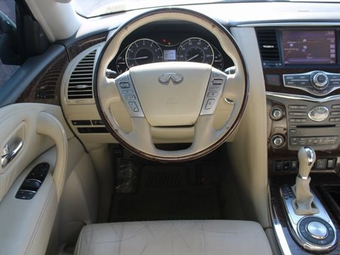 Used 2015 INFINITI QX80 Luxe w/ 22" Wheel Package image 5