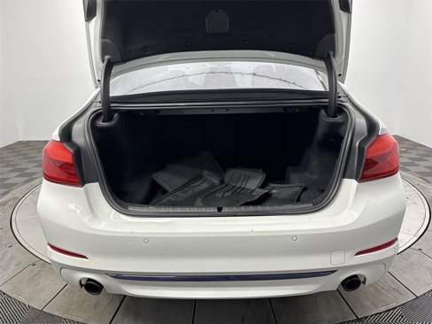 Used 2018 BMW 530i xDrive image 21