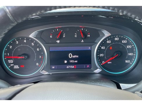 Used 2021 Chevrolet Traverse LT image 38
