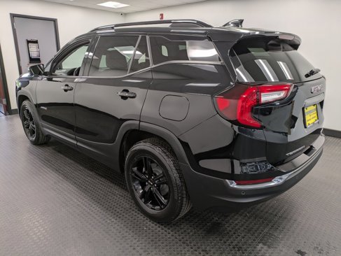 Used 2022 GMC Terrain AT4 w/ Infotainment Package II image 6