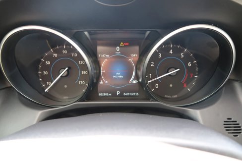 Used 2017 Jaguar XF Prestige image 36