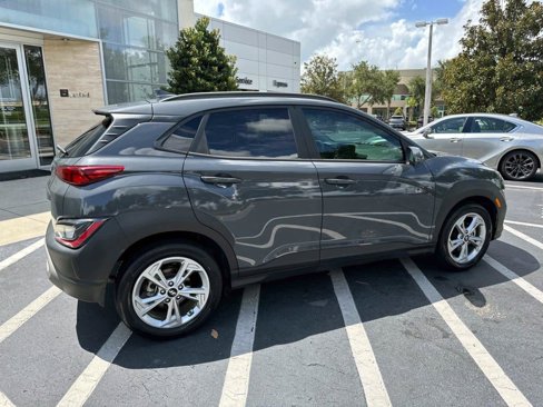 Used 2023 Hyundai Kona SEL w/ Winter Weather Package image 2