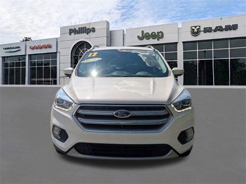 Used 2017 Ford Escape Titanium image 8
