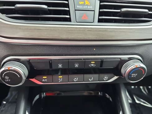 Used 2023 Nissan Altima 2.5 SV image 21