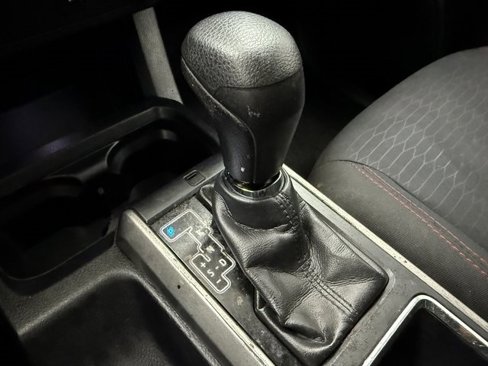 Used 2017 Toyota Tacoma SR5 image 19
