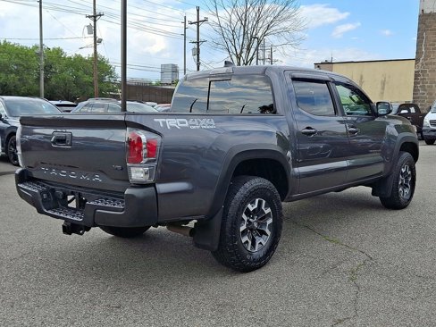Used 2021 Toyota Tacoma TRD Off-Road image 6