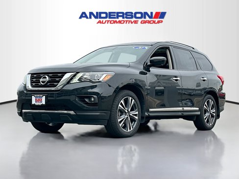 Used 2020 Nissan Pathfinder Platinum w/ Cargo Package image 12