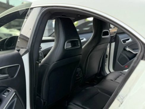 Used 2016 Mercedes-Benz CLA 250 image 28