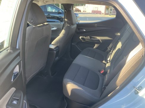 Used 2023 Chevrolet Bolt EUV LT w/ Comfort Package image 22