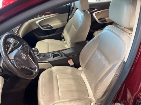Used 2017 Buick Regal Premium w/ Driver Confidence Package #1 image 24