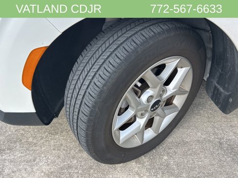 Used 2023 Kia Soul LX w/ LX Technology Package image 31