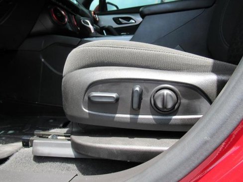 Used 2021 Chevrolet Blazer LT image 16