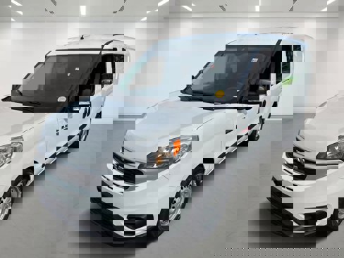 Used 2022 RAM ProMaster City Tradesman image 2