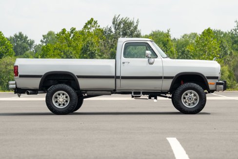 Used 1991 Dodge D/W Truck 350 image 23