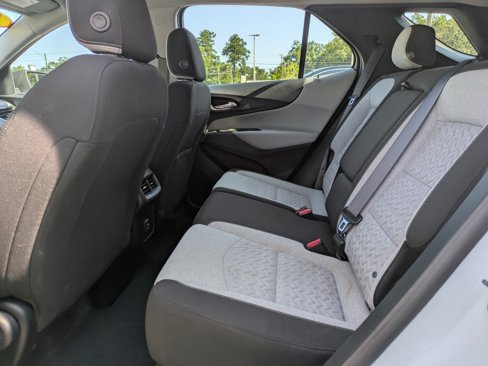 Used 2022 Chevrolet Equinox LS image 14