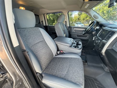 Used 2015 RAM 2500 Big Horn image 26