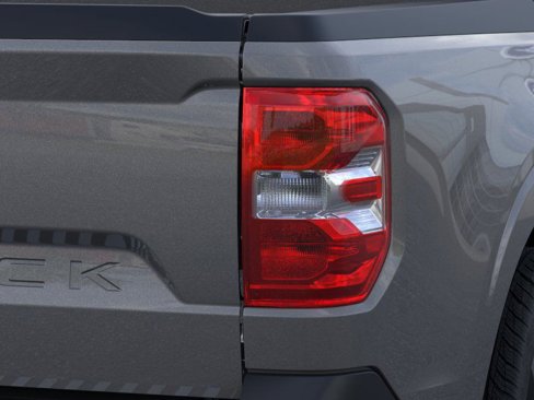New 2025 Ford Maverick XLT image 22