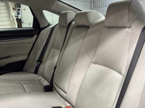 Used 2019 Honda Accord LX image 13