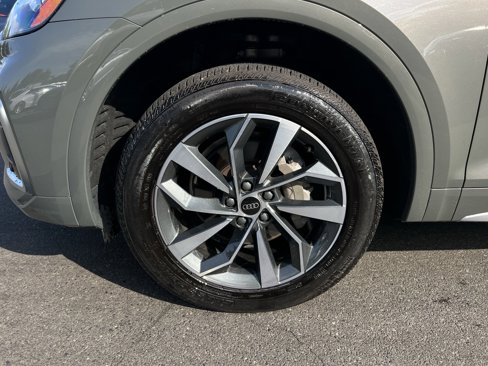 Certified 2023 Audi Q5 2.0T Premium Plus w/ Premium Plus Package image 7