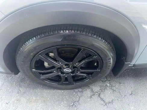 Used 2023 Nissan Kicks SR image 19