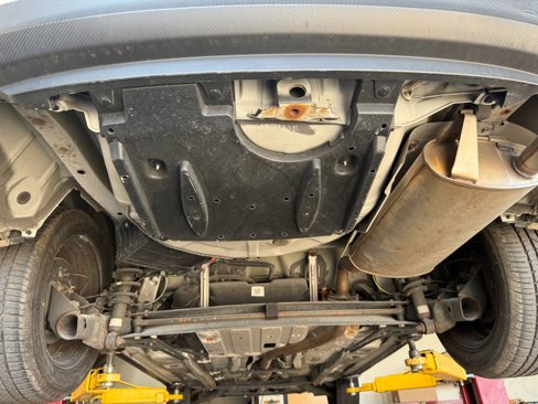 Used 2016 Toyota Corolla LE image 2