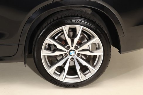 Used 2018 BMW X4 M40i image 29