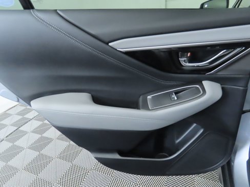 Used 2021 Subaru Outback Limited XT image 27