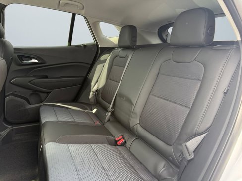 New 2025 Chevrolet Trax LT image 13