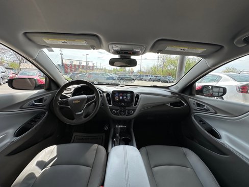 Used 2016 Chevrolet Malibu LT w/ Leather Package image 18
